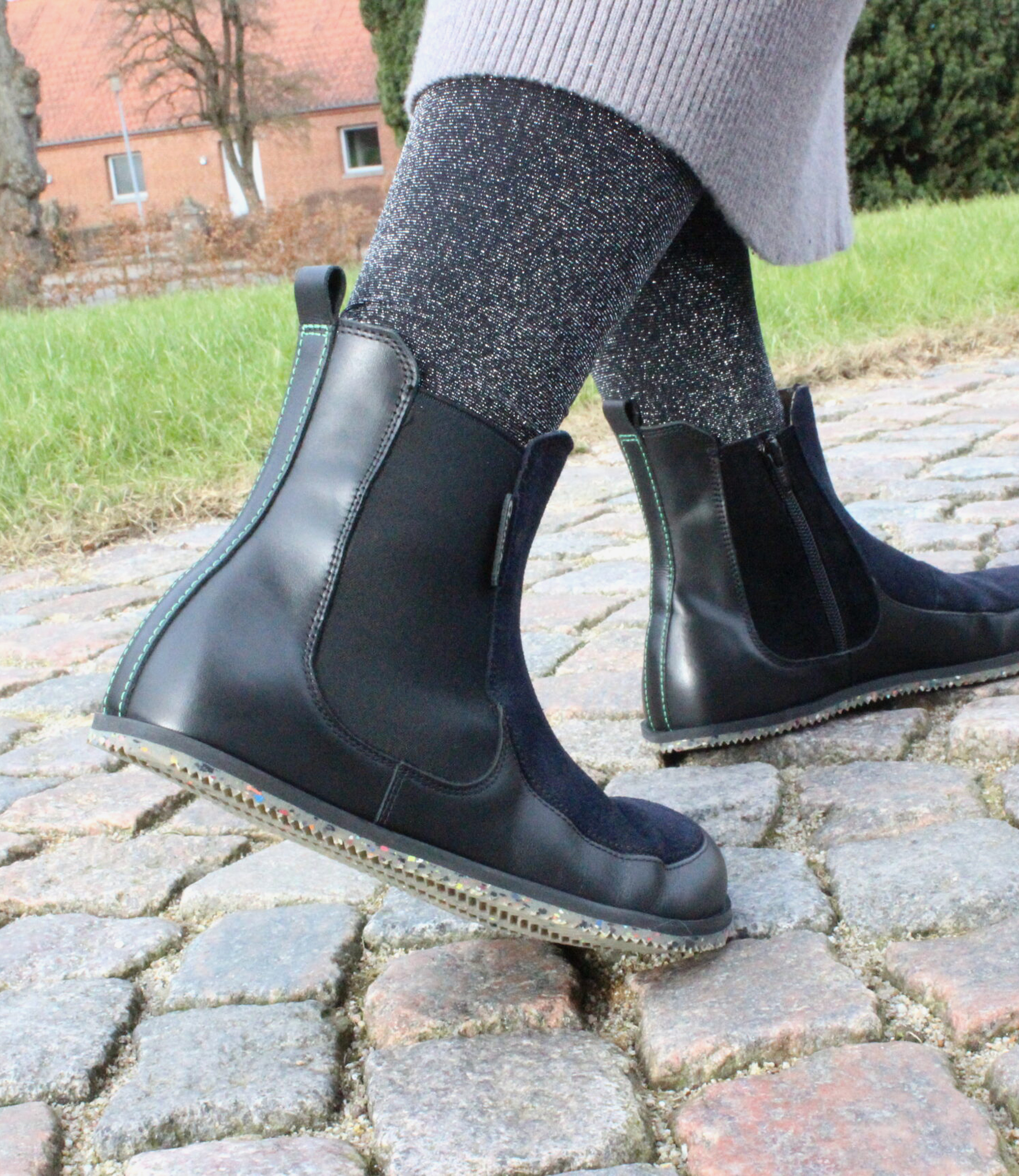 Annika Barefoot Palustria